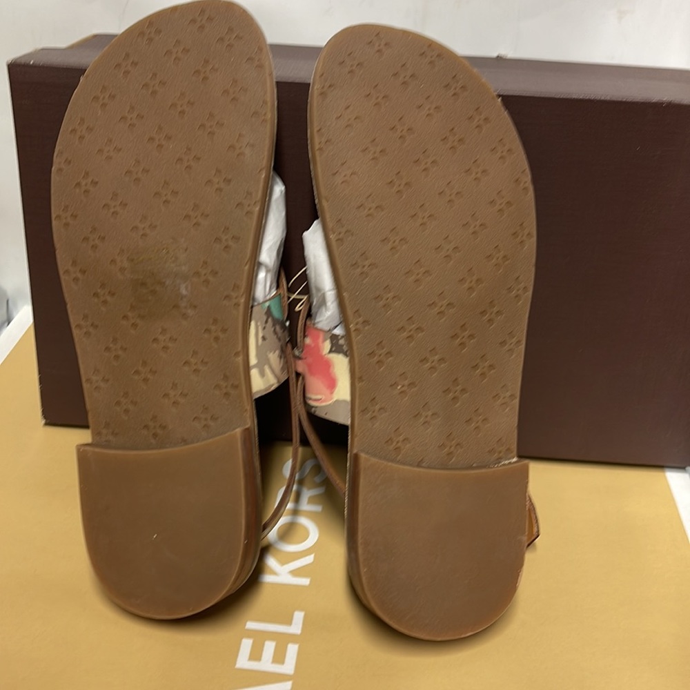 BNWT Patricia Nash Leather sandal First Bloom assorted sizes - Picture 6 of 9